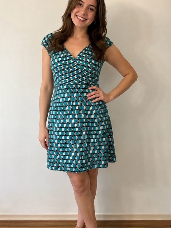 Laundry by Design Dresses & Skirts - Laundry by Design Segal Blue Patterned Cap-Sleeve Dress Size Small